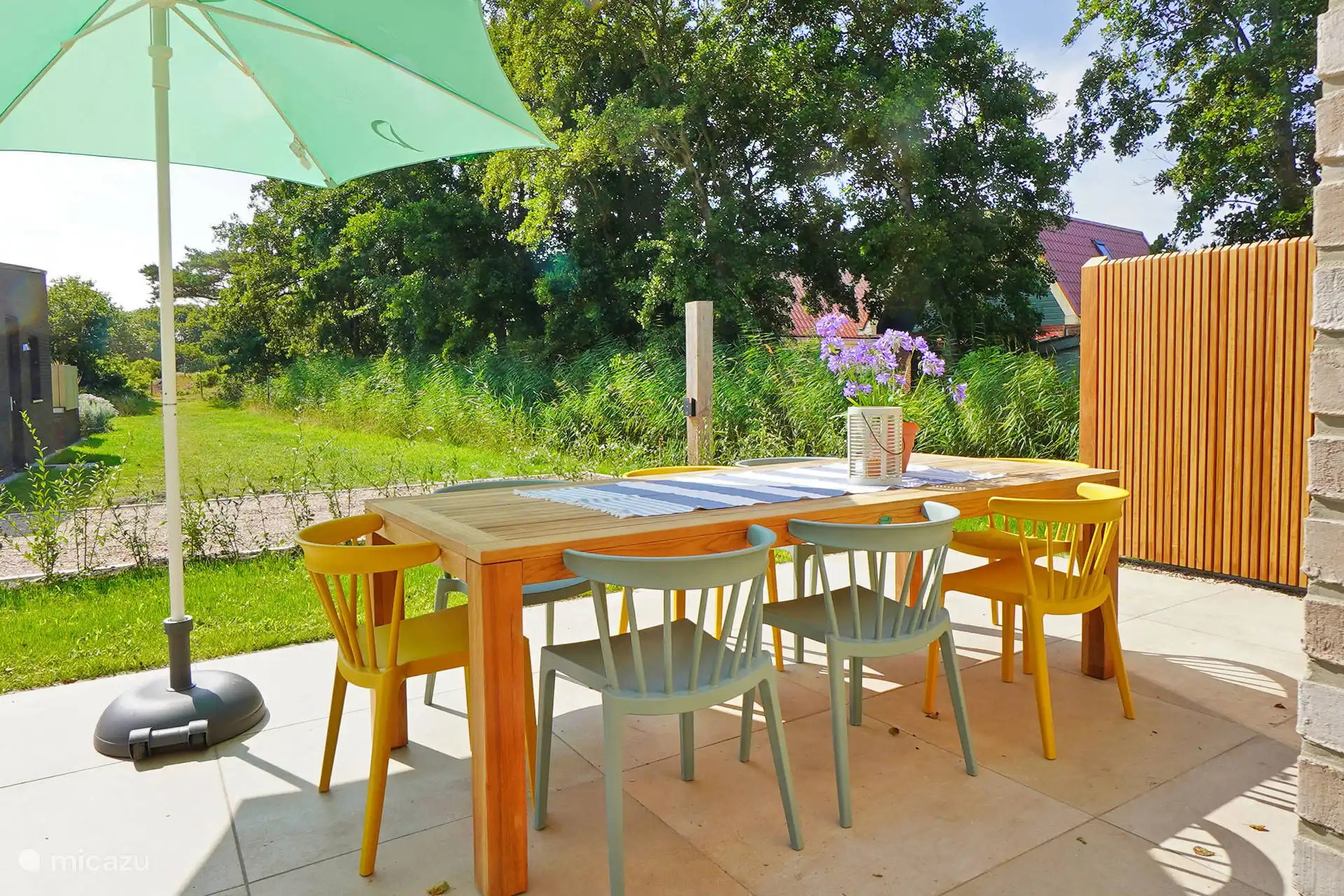 Essbereich auf der Terrasse