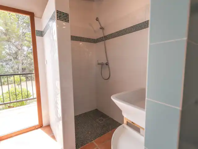 Casa Carolina | Espagne, Costa Blanca, Alfáz del Pi - villa Casa Carolina - Salle de bain près de la salle de billard.