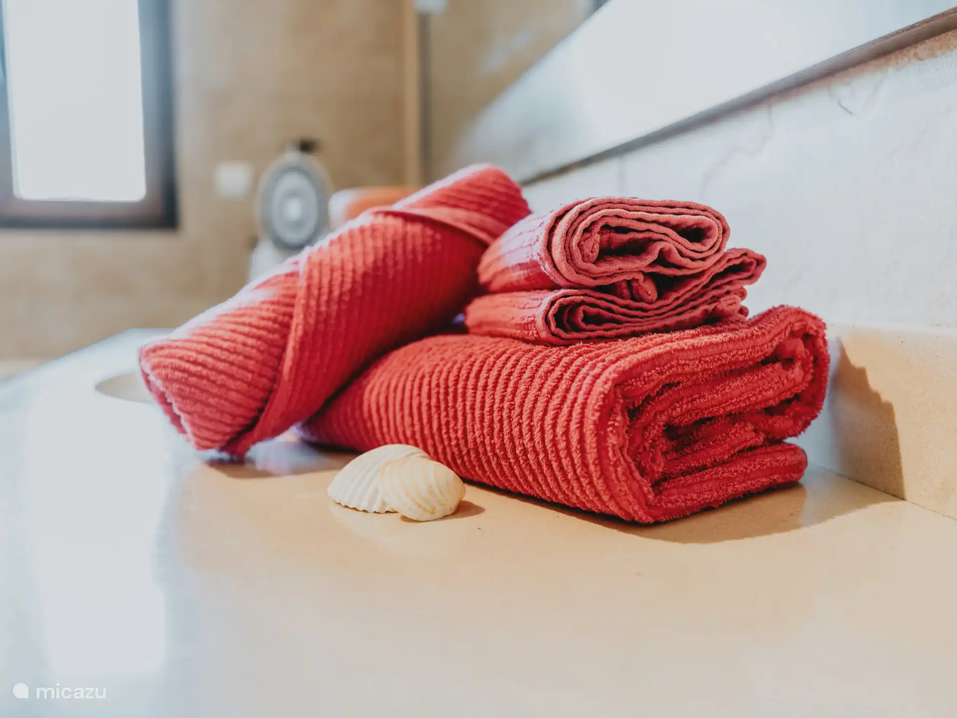 Paquete de toallas por persona, más toallas de playa 