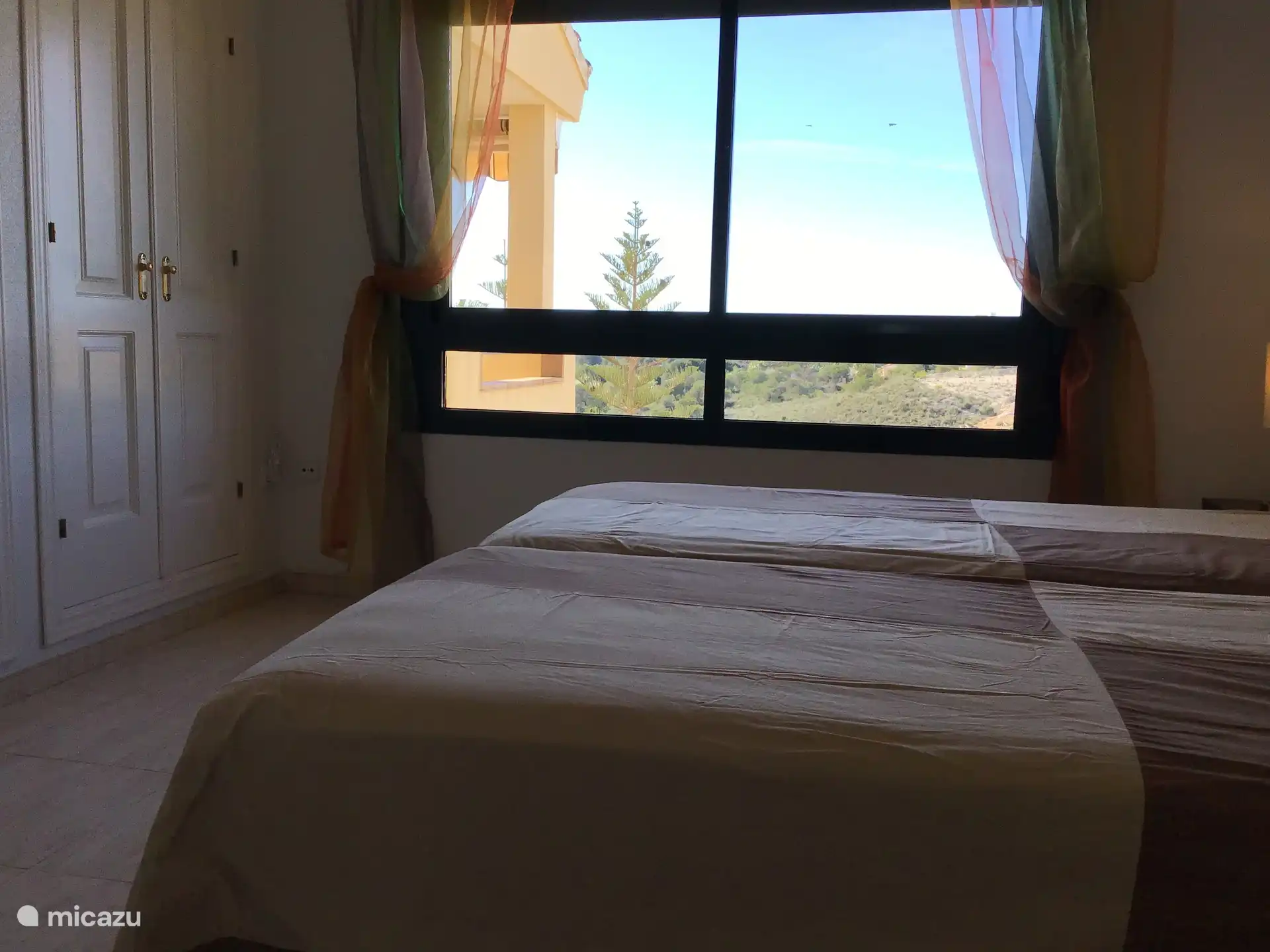 Uitzicht slaapkamer 1