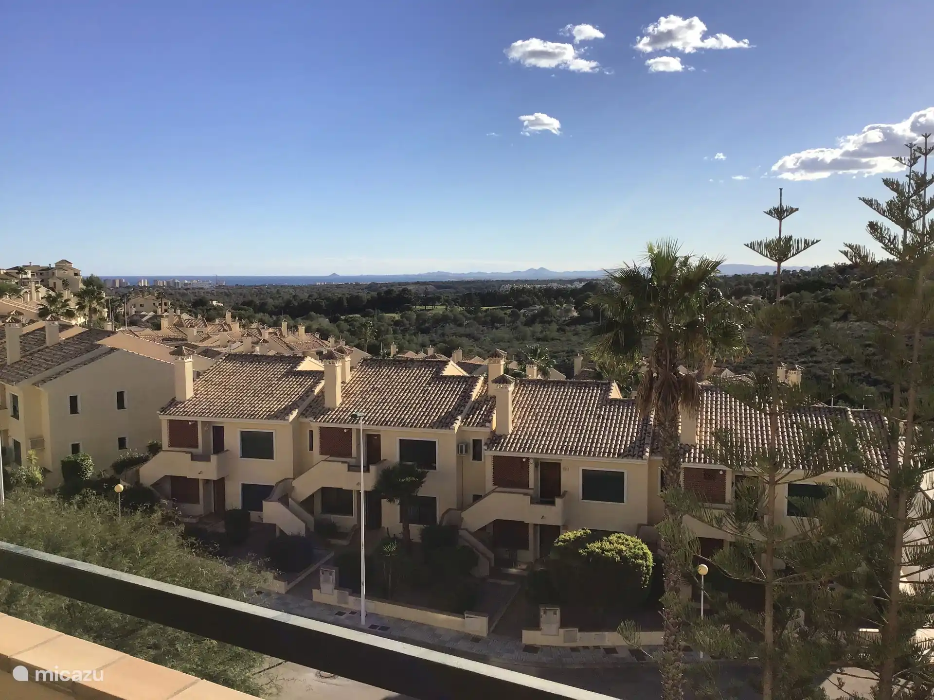 Uitzicht van het balkon.