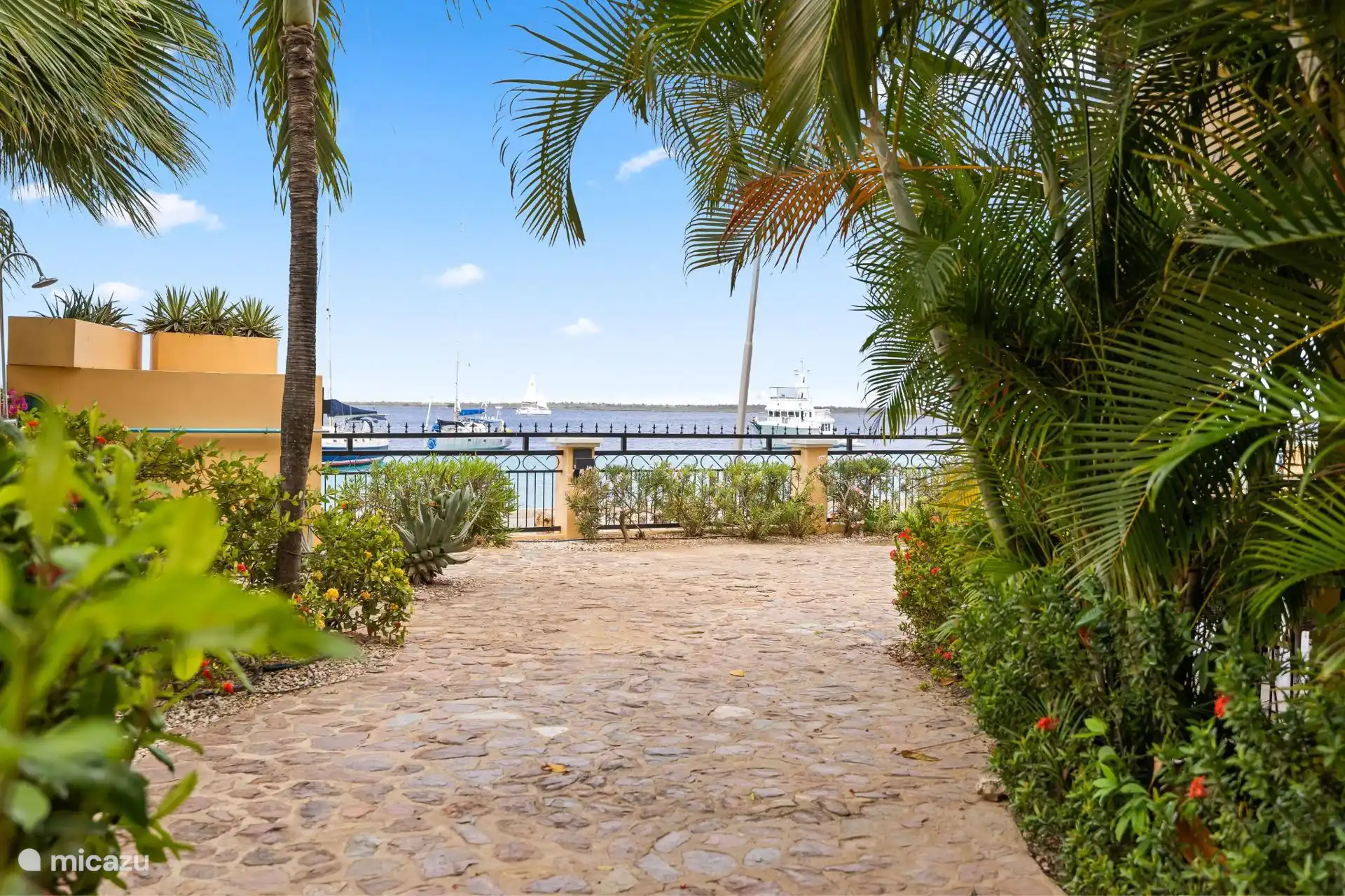 lekker in de hoek verborgen, mooi uitzicht