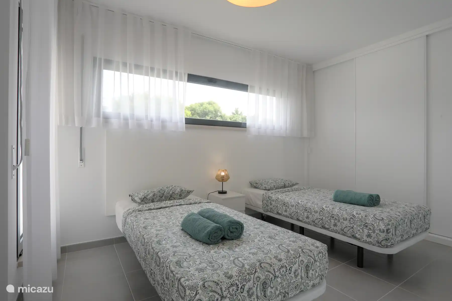 Chambre au rez-de-chaussée