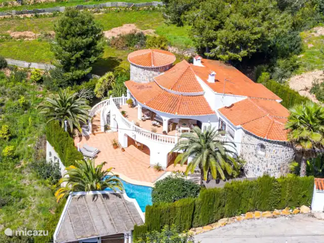 Casa Los Moros huren in Spanje, Costa Blanca, Moraira - villa Casa Los Moros biedt ruimte aan maar liefst 8 personen.