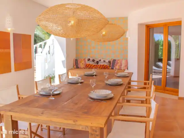 Casa Los Moros huren in Spanje, Costa Blanca, Moraira - villa De omgeving is rustig, maar alle voorzieningen zijn dichtbij.