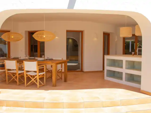 Casa Los Moros huren in Spanje, Costa Blanca, Moraira - villa Zin om zelf te koken en te genieten van een avond thuis? Dat kan!