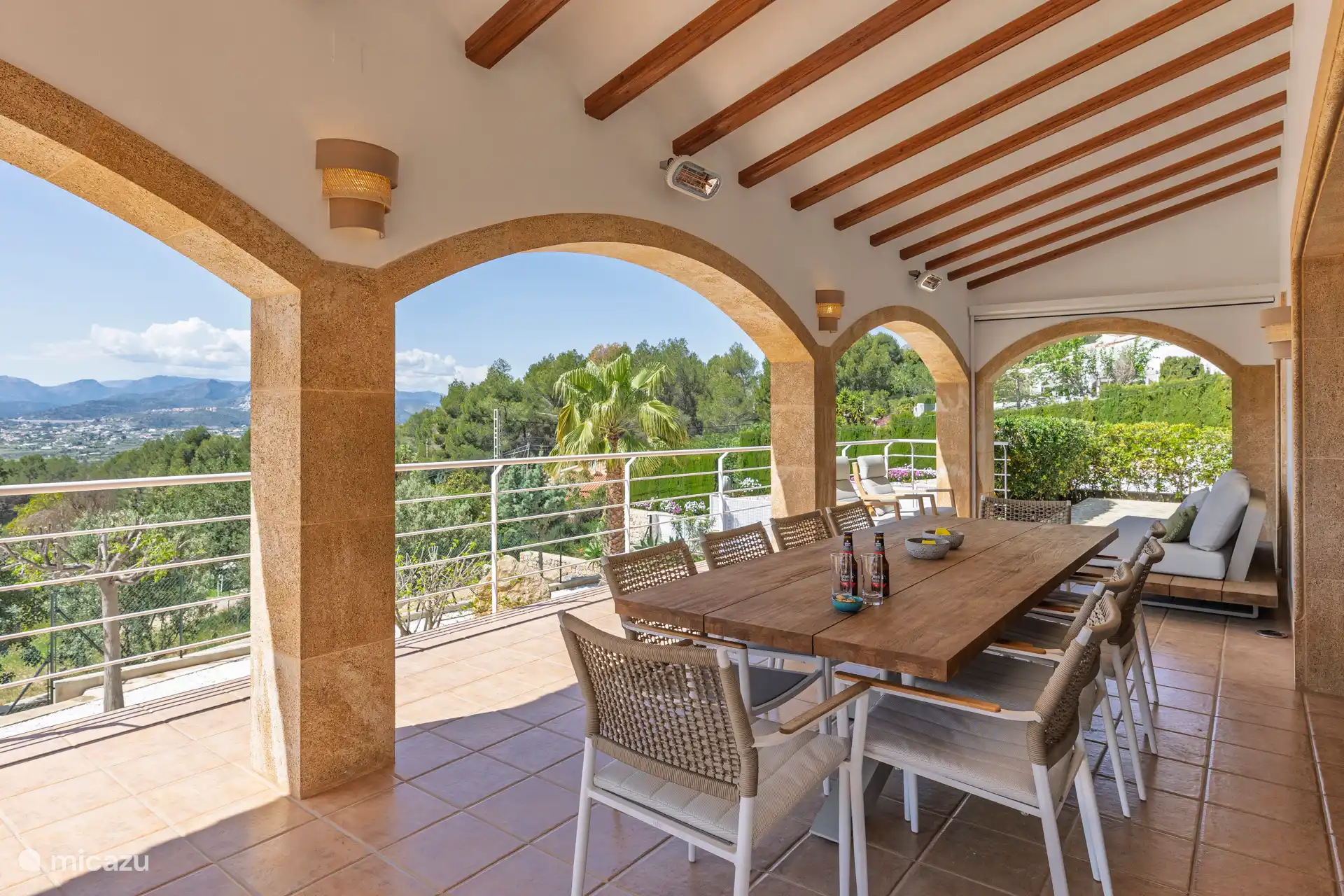 Naja to the living room