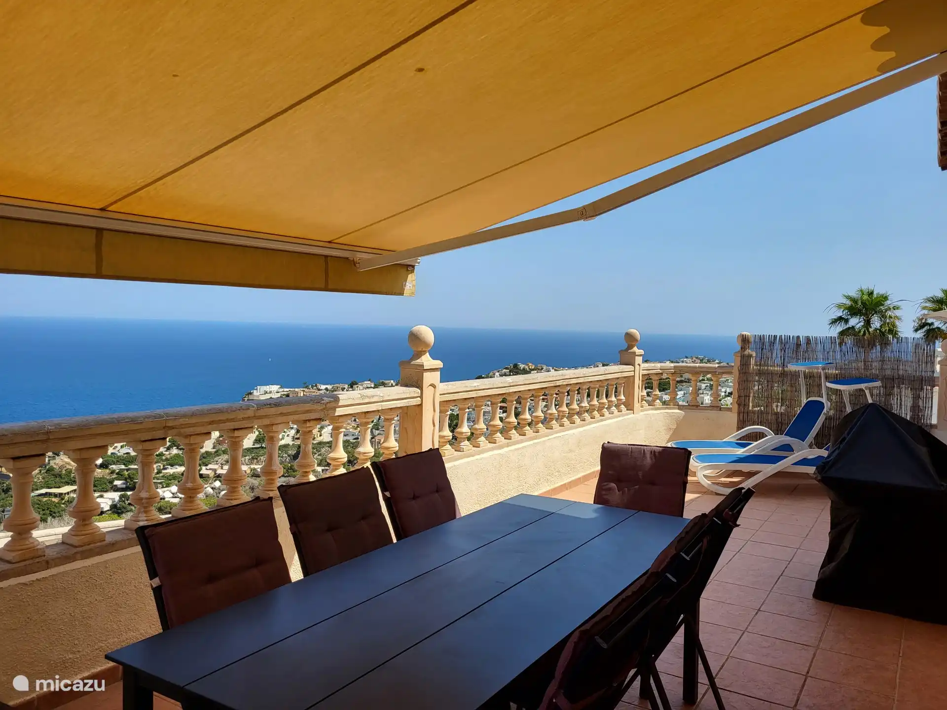 Terrasse im Erdgeschoss