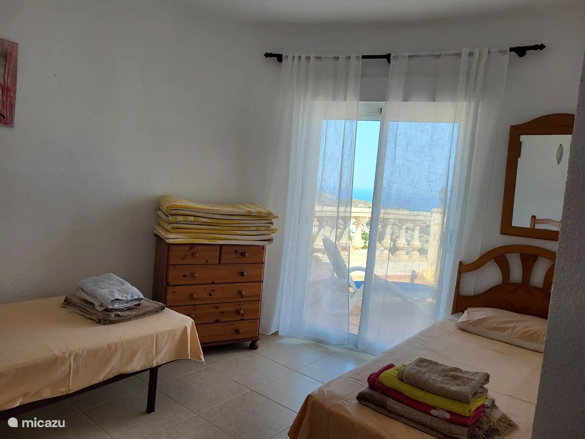 zwei Einzelbetten Keller