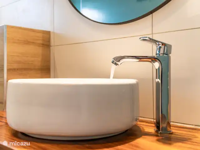 apartamento en Curazao, Banda Arriba (este), Jan Thiel – Kakina Lodges Jan Thiel - Zanzi Baño de lujo