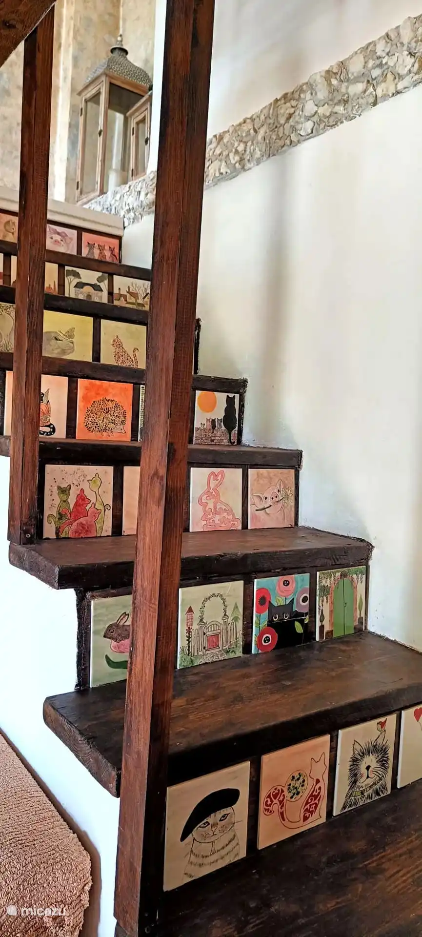 TREPPE ZUR ERSTEN ETAGE