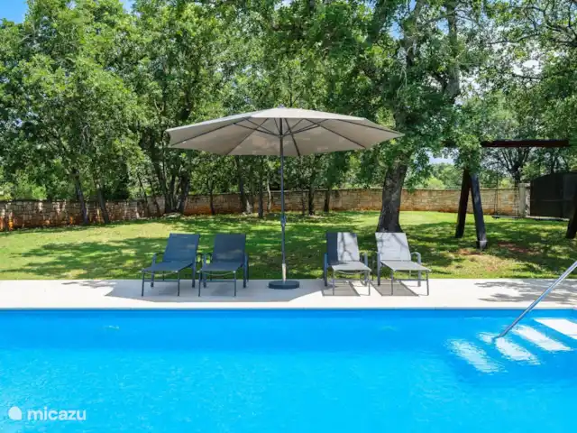 Casa Ana | Croatie, Istrie, Visnjan - maison de vacances Parasol et transats