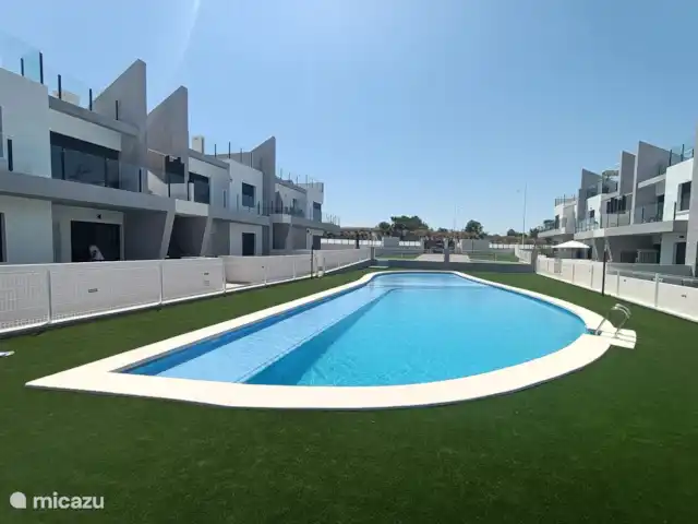 penthouse en España, Costa Blanca, San Miguel de Salinas – Casa Los Sueños Piscina comunitaria