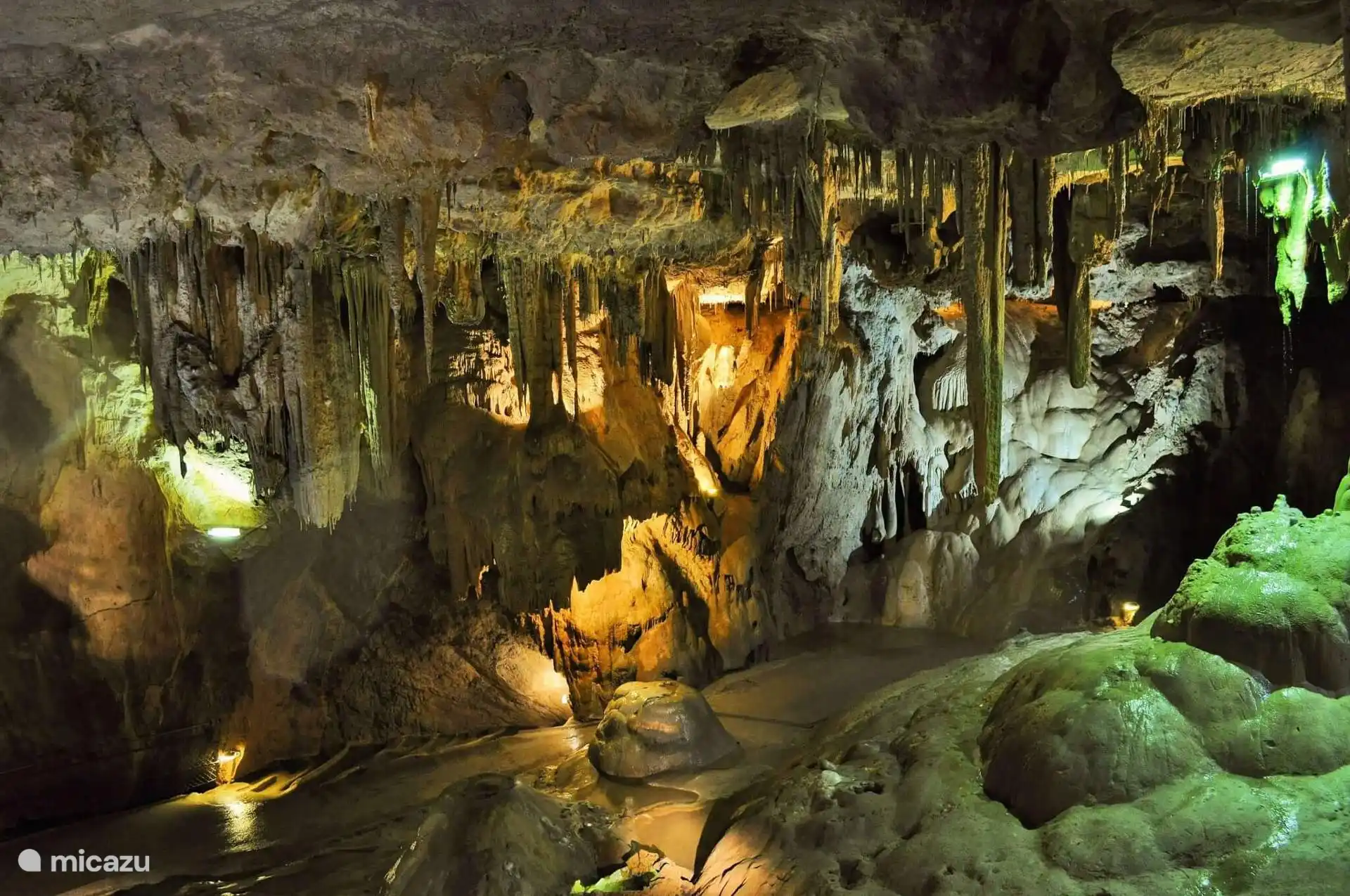 LA GROTTE DE TOURTOIRAC, LA PERLE GÉOLOGIQUE DU PÉRIGORD