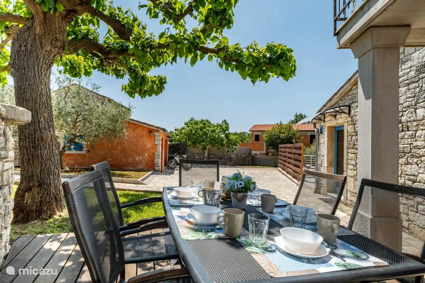 Sitzgelegenheit im Garten