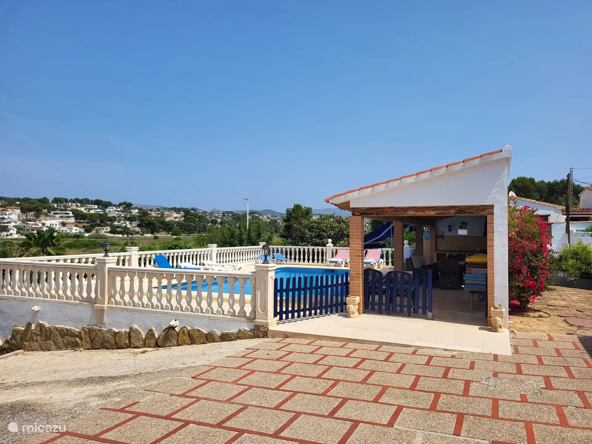 Geschlossener privater Pool