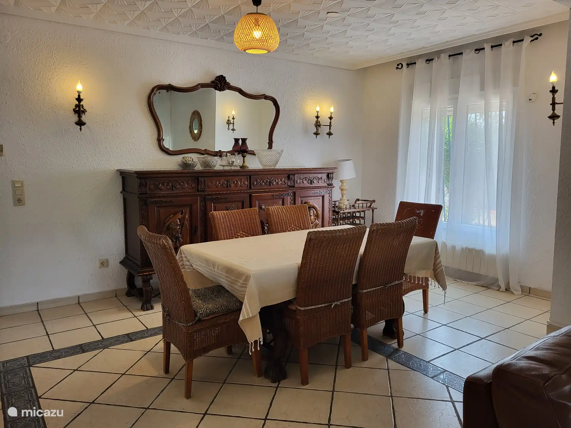 Esszimmer , Wohnzimmer