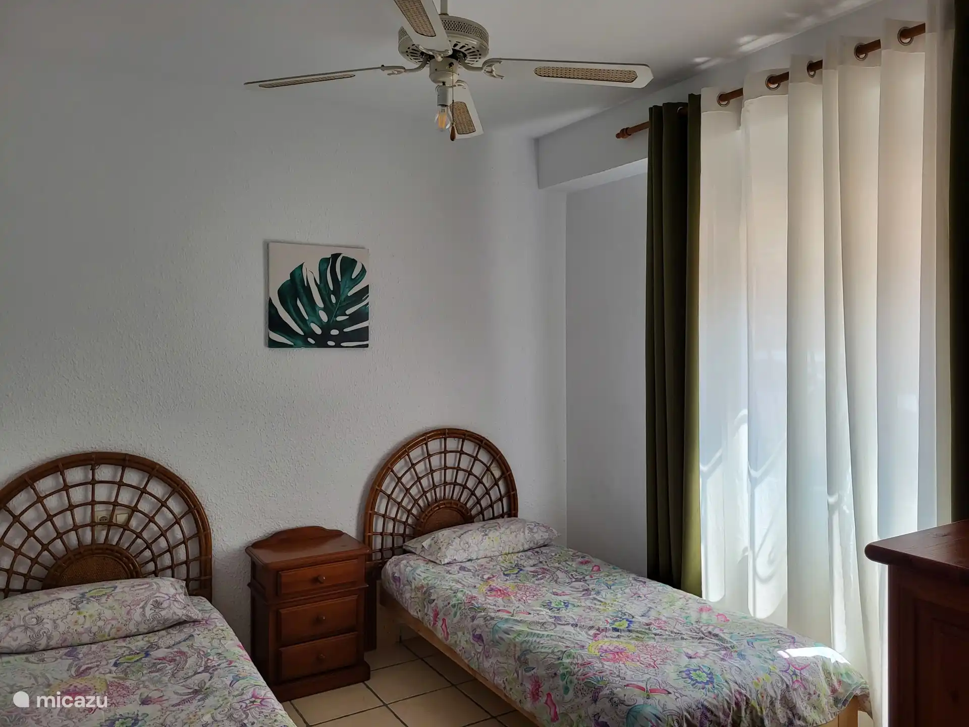 Zweibettzimmer in der Nähe der Küche