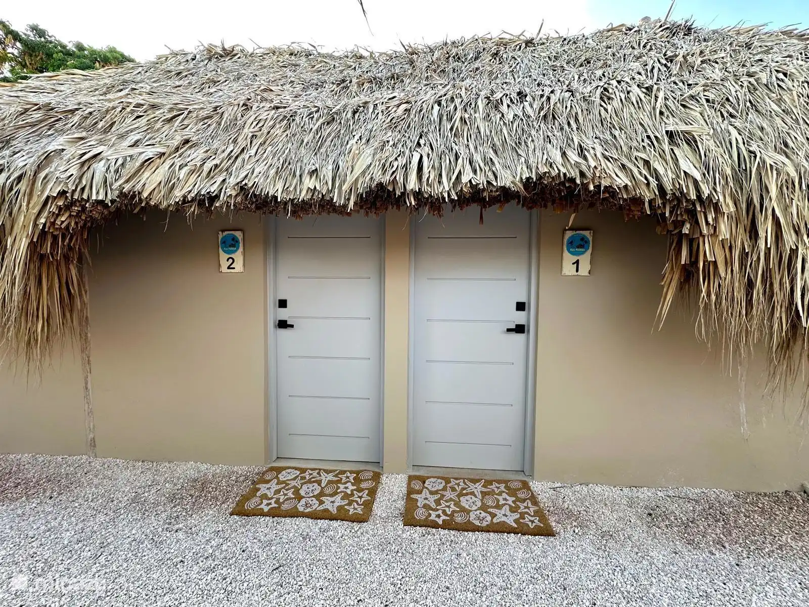 Entrée à vos vacances de rêve.