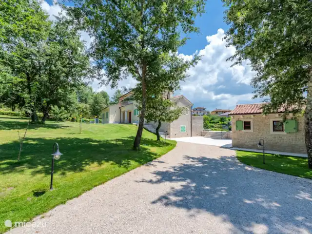 Villa Valffiorita huren in Kroatië, Istrië, Pazin - villa tuin