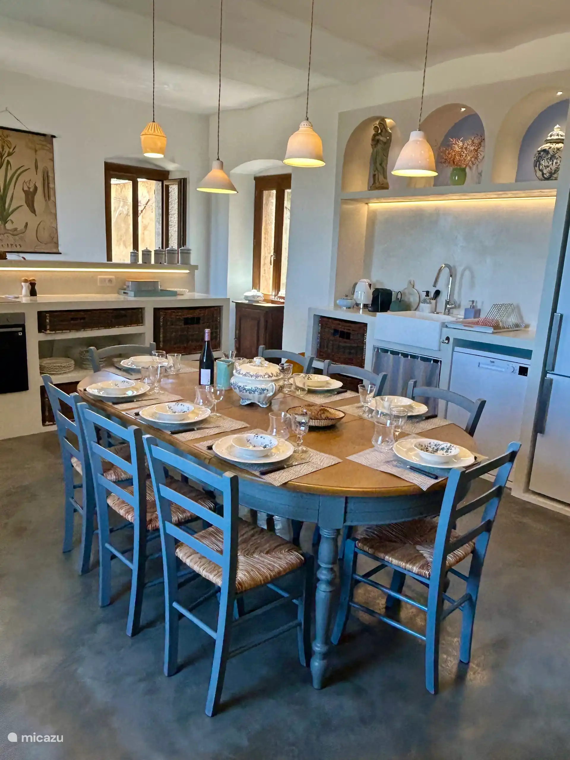 Kitchen / dining room