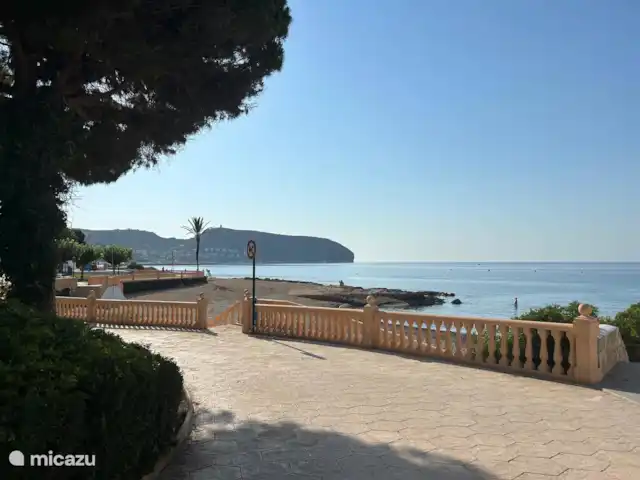 Lever du soleil | Espagne, Costa Blanca, Moraira - villa Plage isolée à 2 minutes à pied de l’établissement