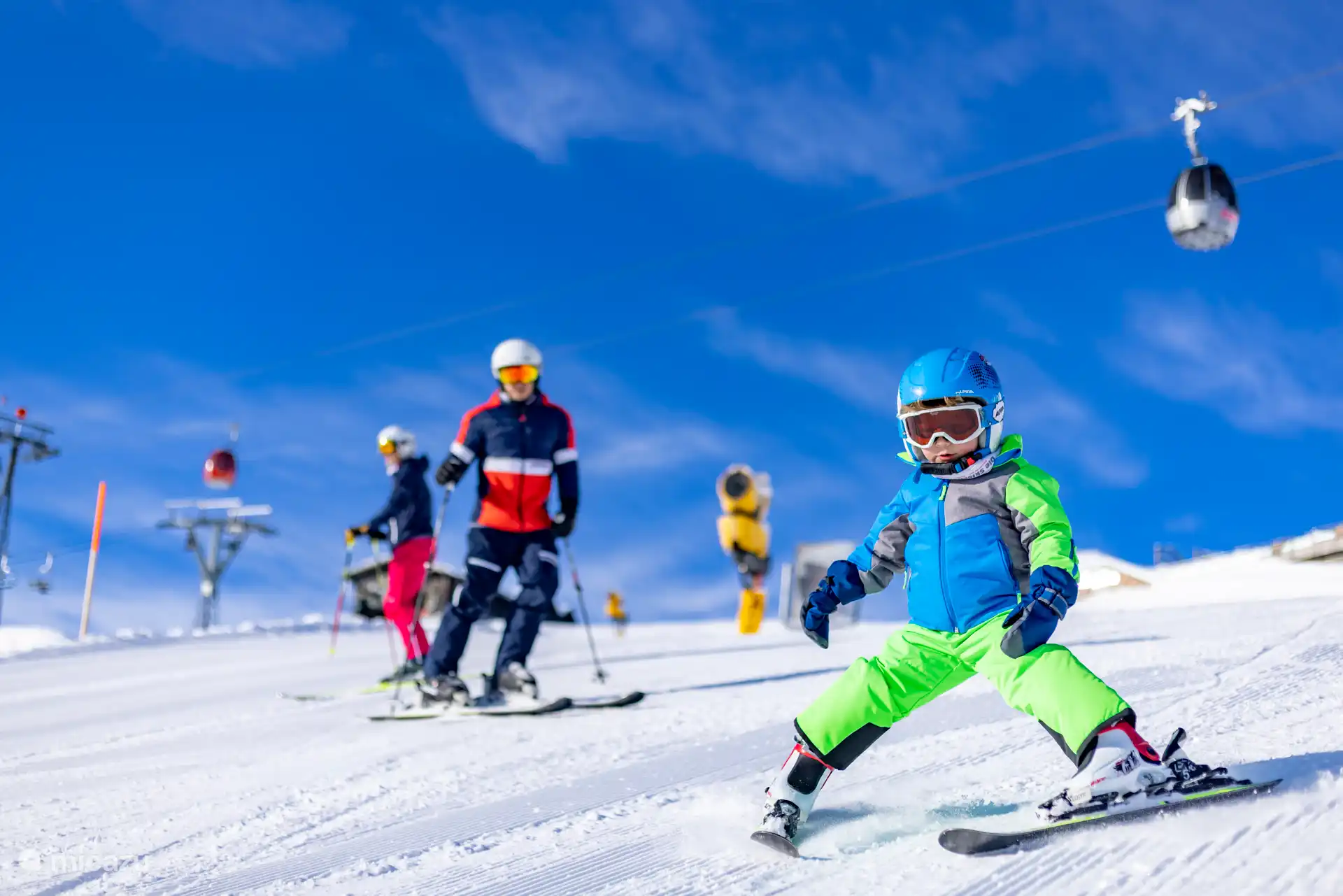 Les possibilités de ski ne manquent pas ! Soit sur la pente de Vorhegg à distance de marche de la maison, soit à Nassfeld