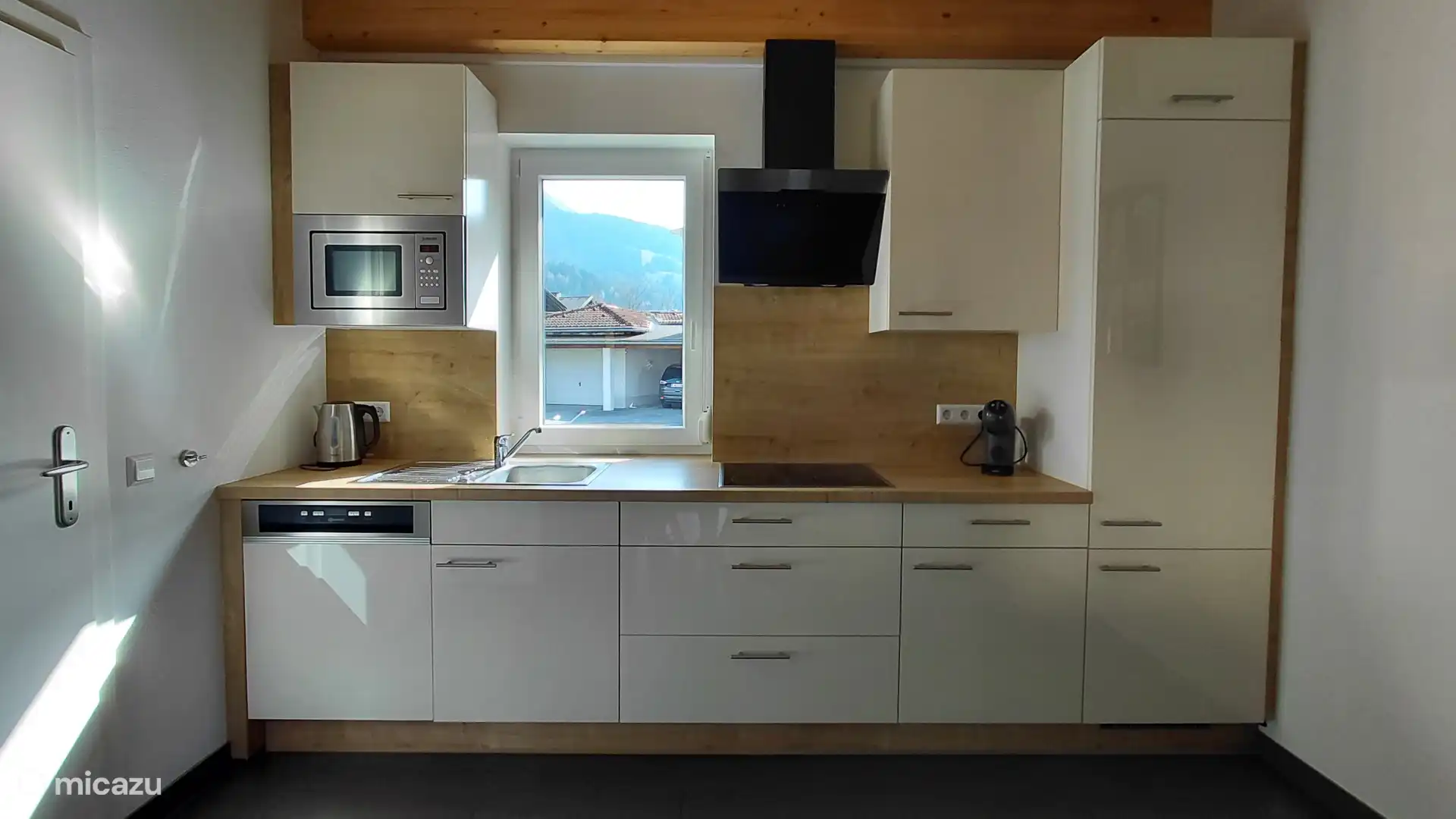 Volledig uitgeruste keuken