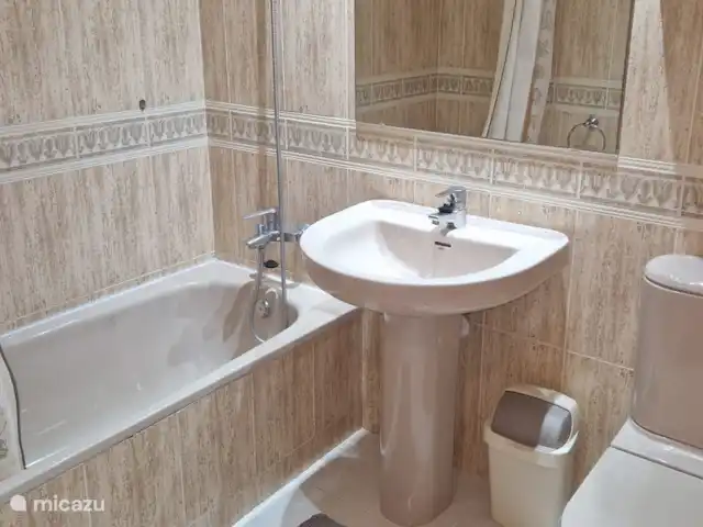 Casa Sunny Calpe huren in Spanje, Costa Blanca, Calpe - bungalow Badkamer met bad, douche en toilet