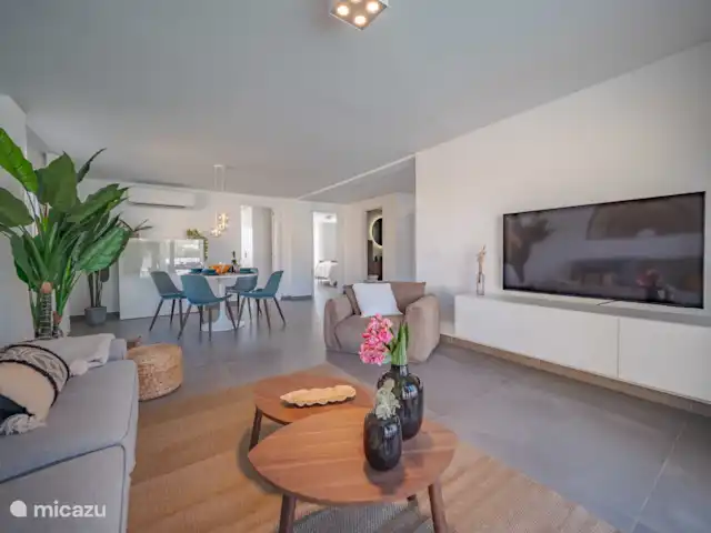 Location de Vacances Espagne, Costa del Sol, Málaga, maison de vacances - Casa Laflornb Salon avec télévision en continu