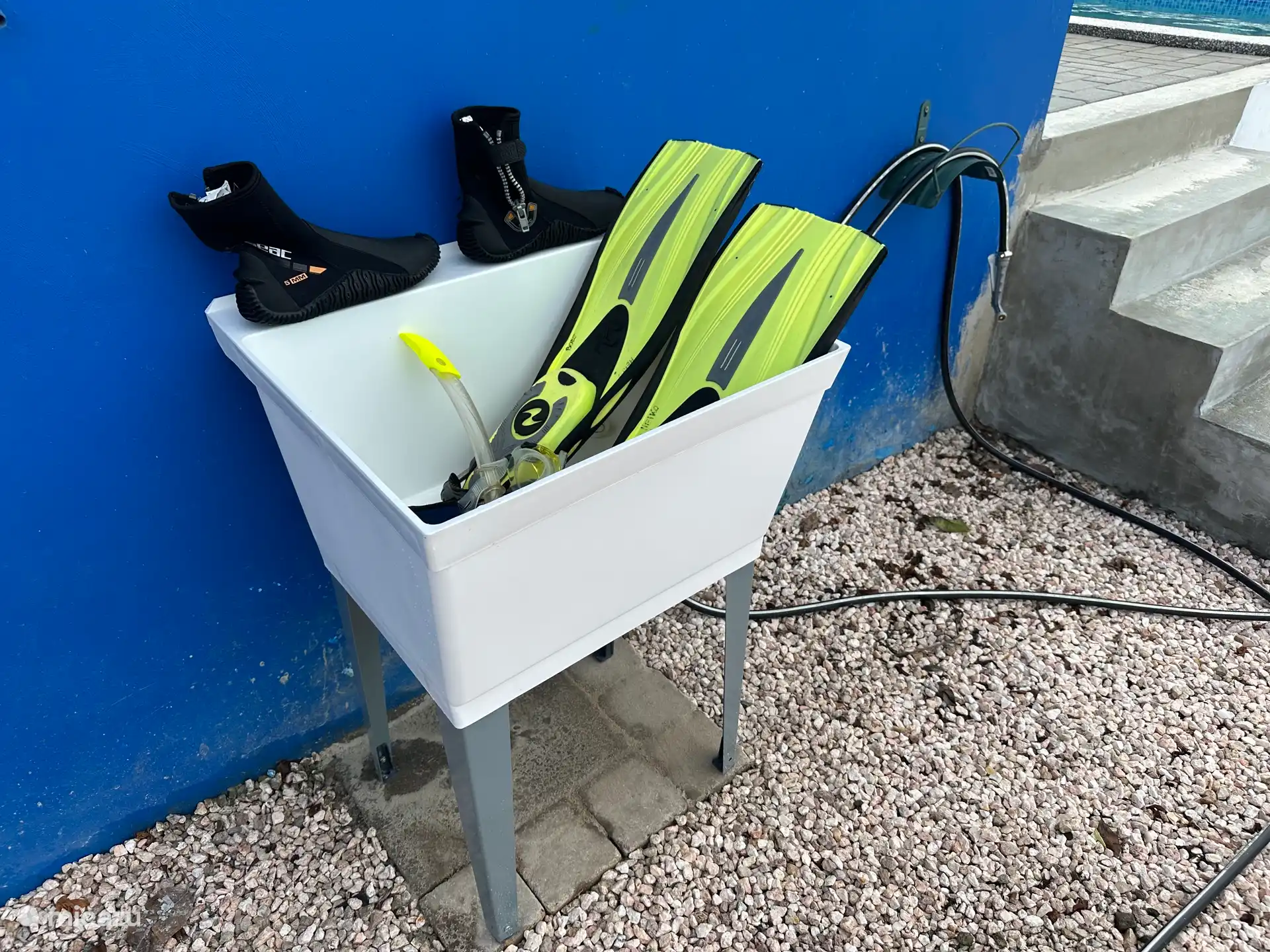 Wasbak voor duik- en snorkeluitrusting