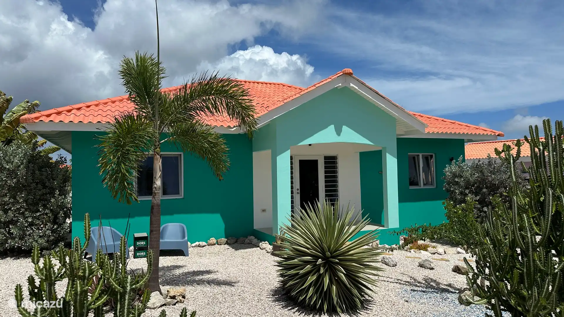 Wandelen, Curaçao, Banda Abou (west), Fontein, villa Kas di Kalbas, villa met zwembad