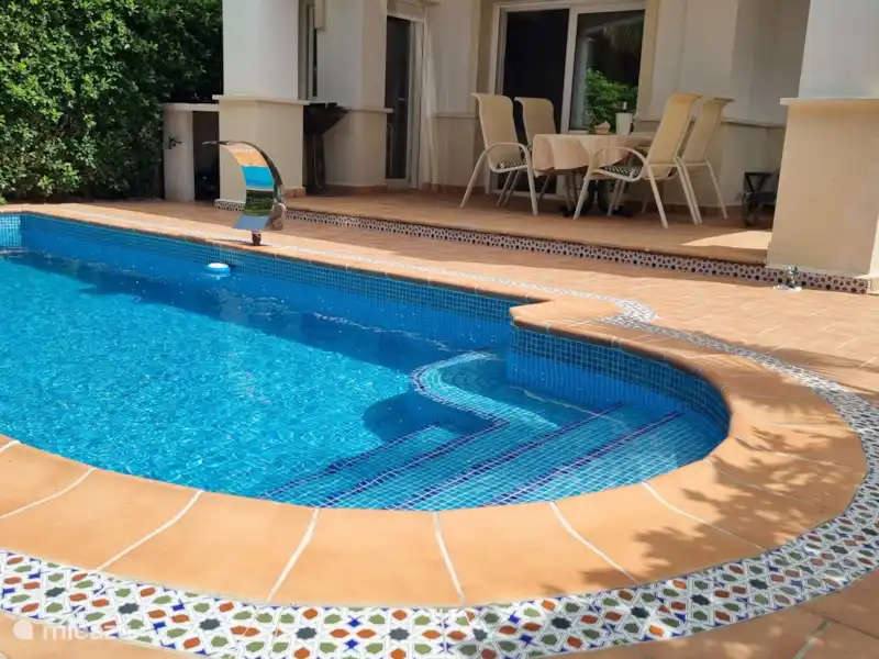 Chalet con piscina en la calle en España, Costa Cálida, Torre Pacheco - Villa Chalet con piscina en la calle en España, Costa Cálida, Torre Pacheco - Villa