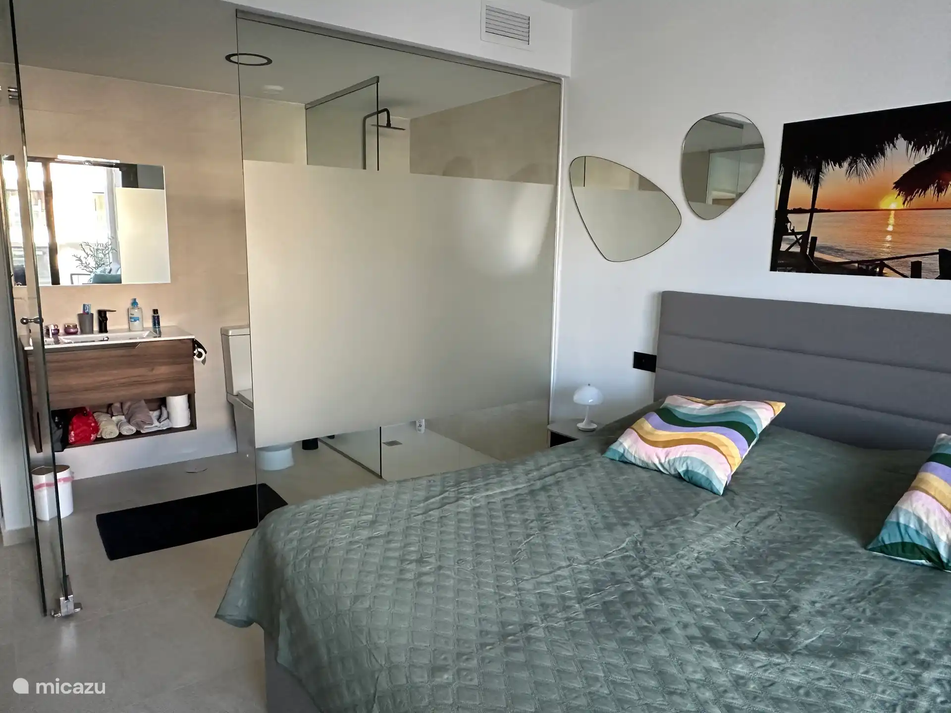 Dormitorio-1 y Baño-1