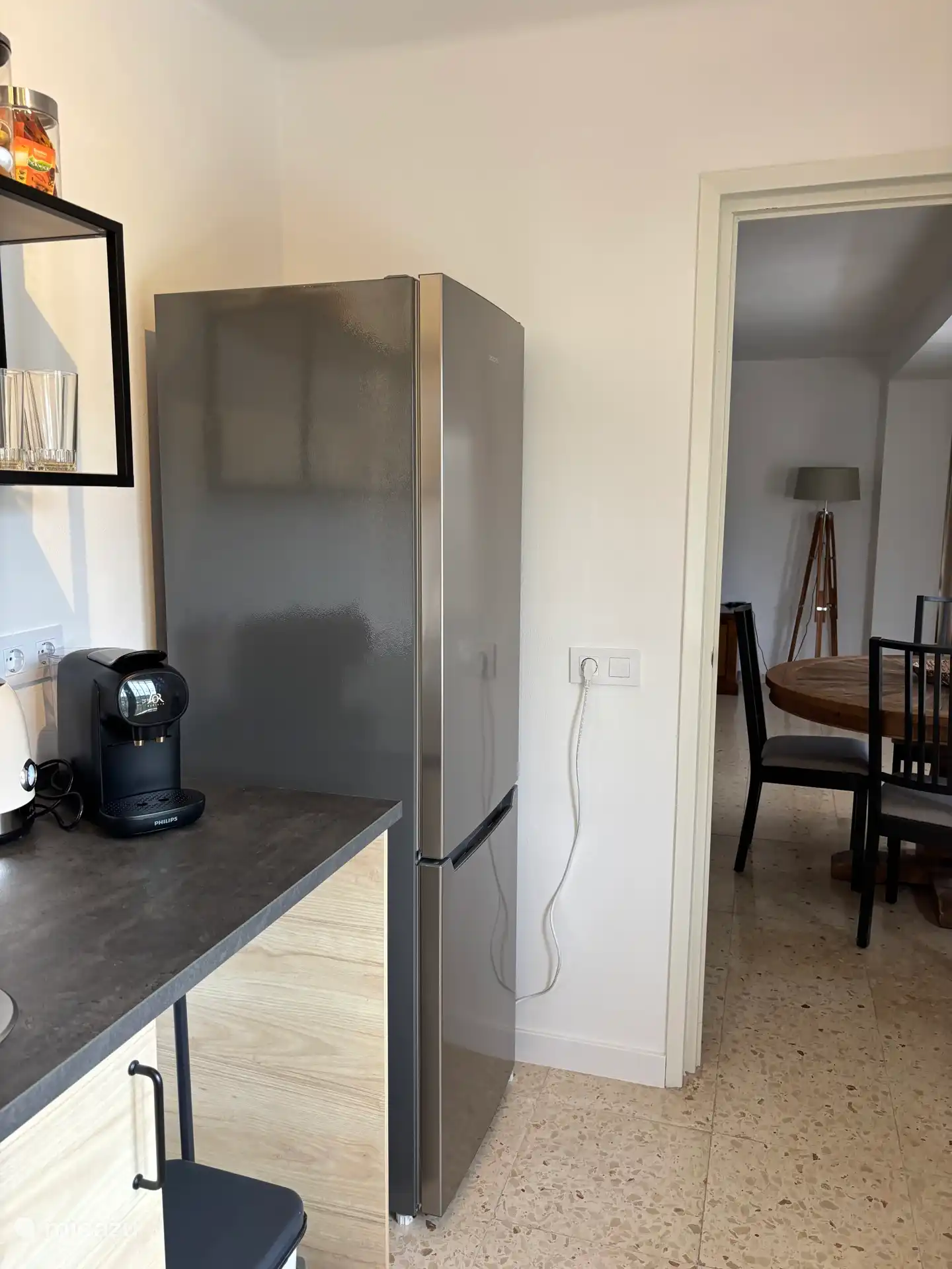 Grote luxe koelkast met koel en vries combinatie