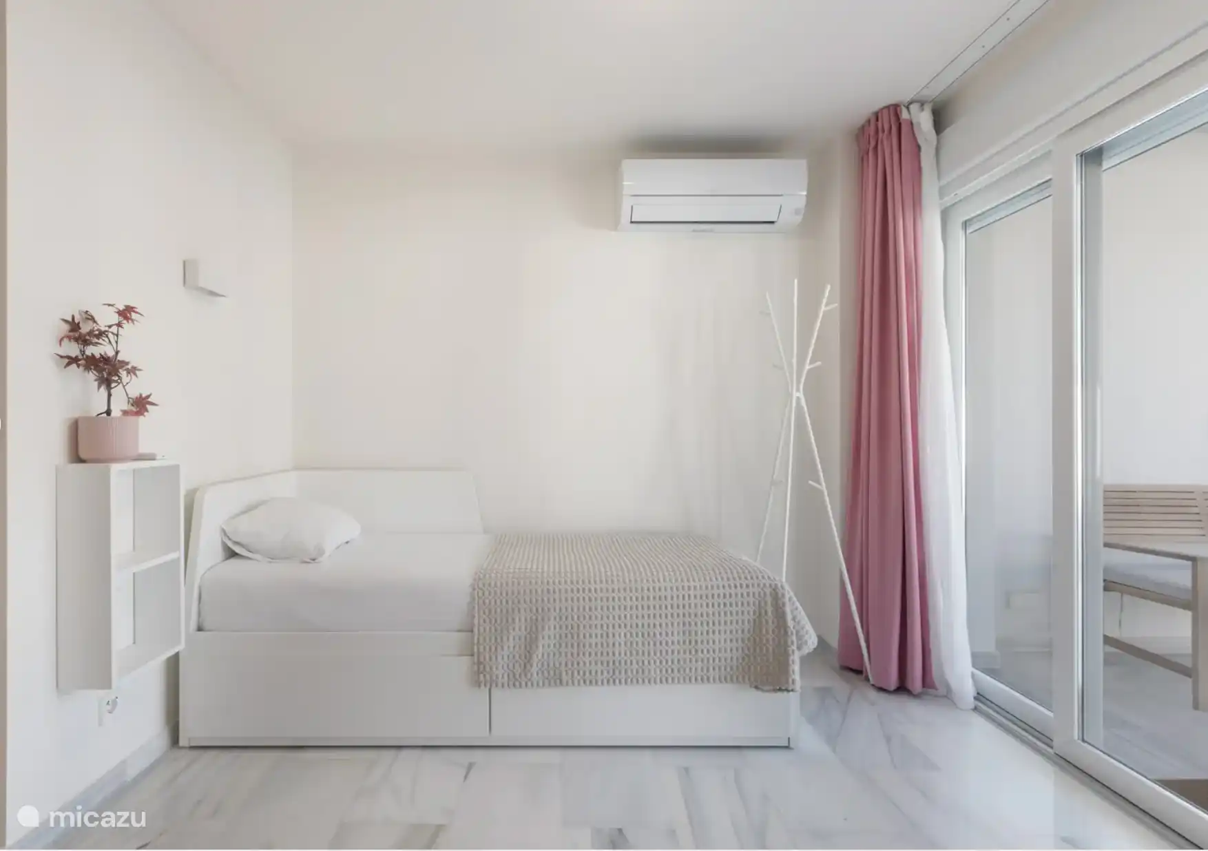 Schlafzimmer Vivianna