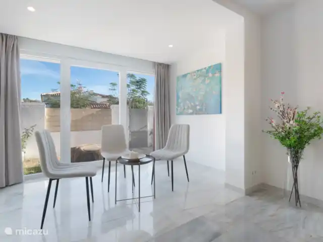 Luxe groot huis, Guadalmar Malaga huren in Spanje, Costa del Sol, Málaga - villa zitruimte bij woonkamer