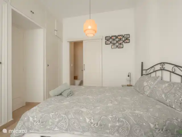 Casa Los Gallos  | Espagne, Costa Blanca, Altea - appartement Casa Los Gallos - Première chambre avec salle de bains privative.