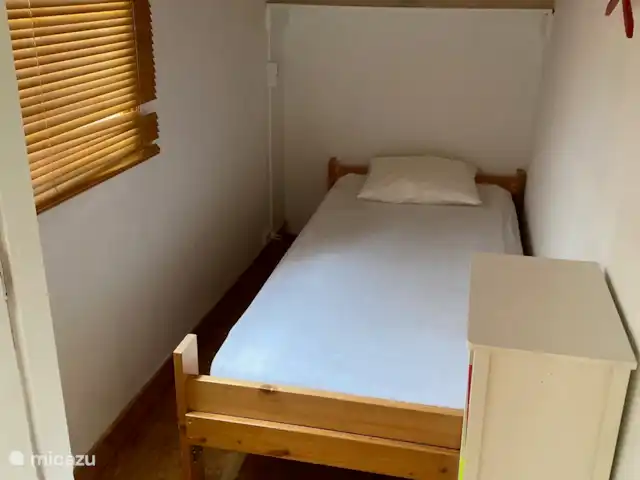 Chalet de Boshut huren in Nederland, Overijssel, Raalte - chalet Kamer met eenpersoonsbed