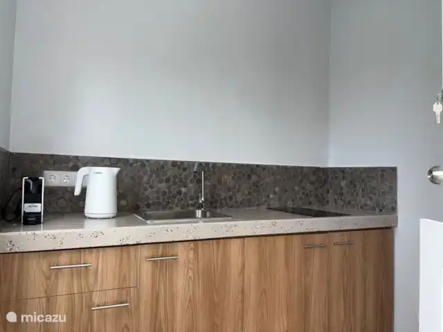 Tranquille Santirome Studio 2 | Curaçao, Banda Abou (ouest), Westpunt - studio