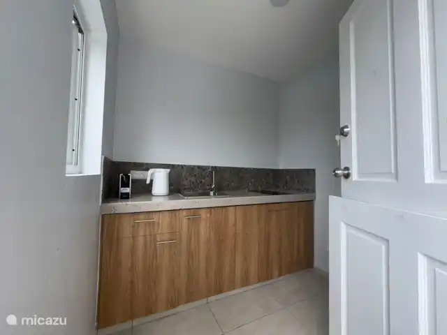 Tranquille Santirome Studio 2 | Curaçao, Banda Abou (ouest), Westpunt - studio