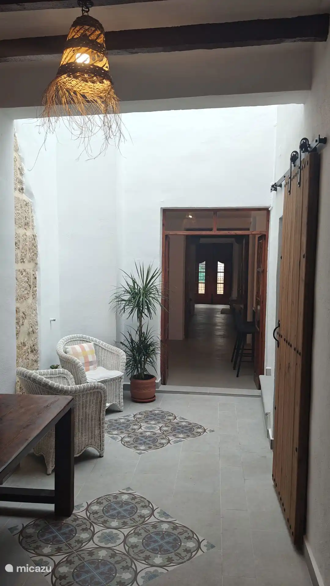 Foto der Erdgeschossl&#228;nge von der Terrasse