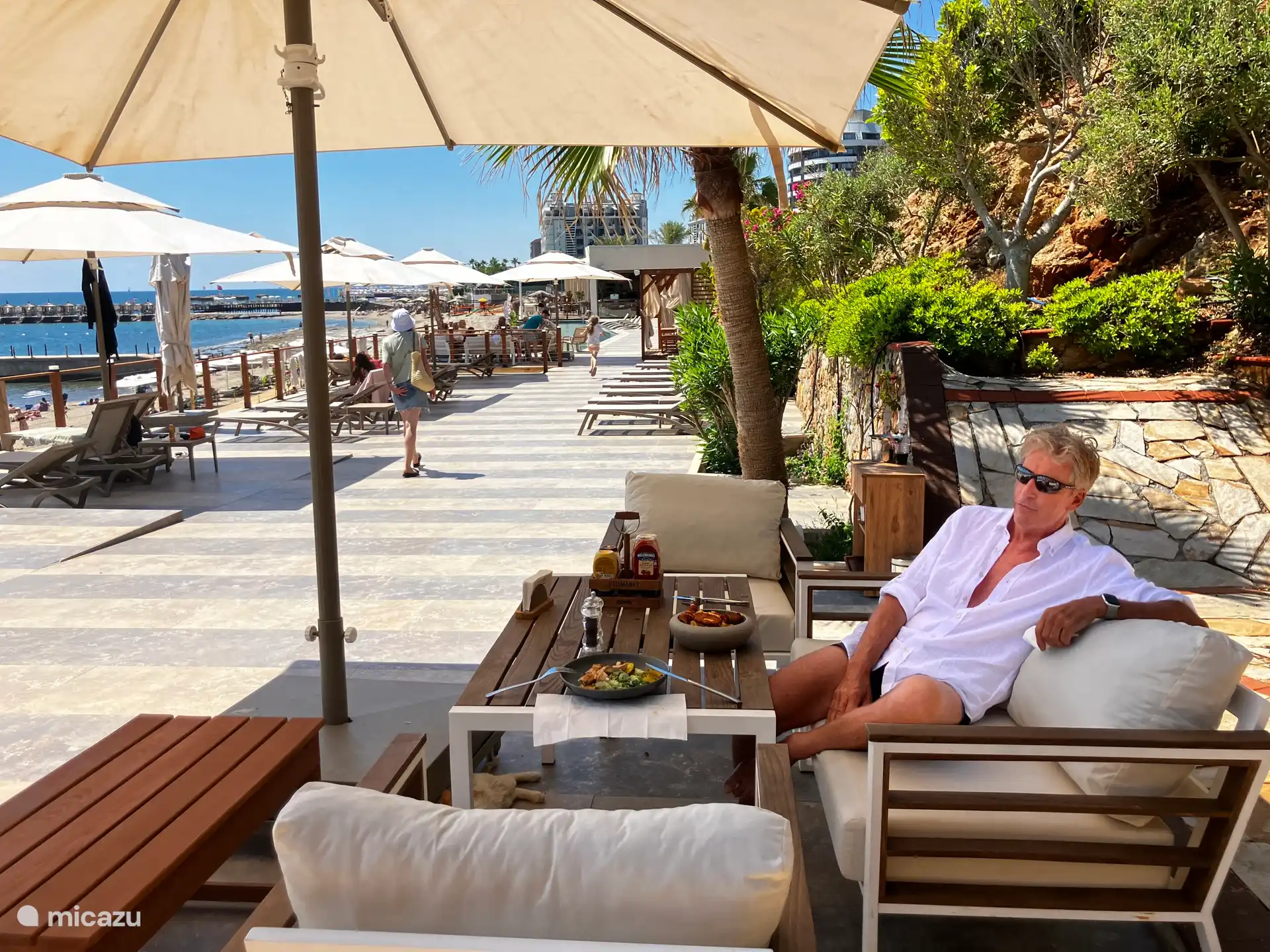 In addition to a delicious lunch or dinner near our villa, you can of course also opt for the wide variety of offerings in and near Alanya 