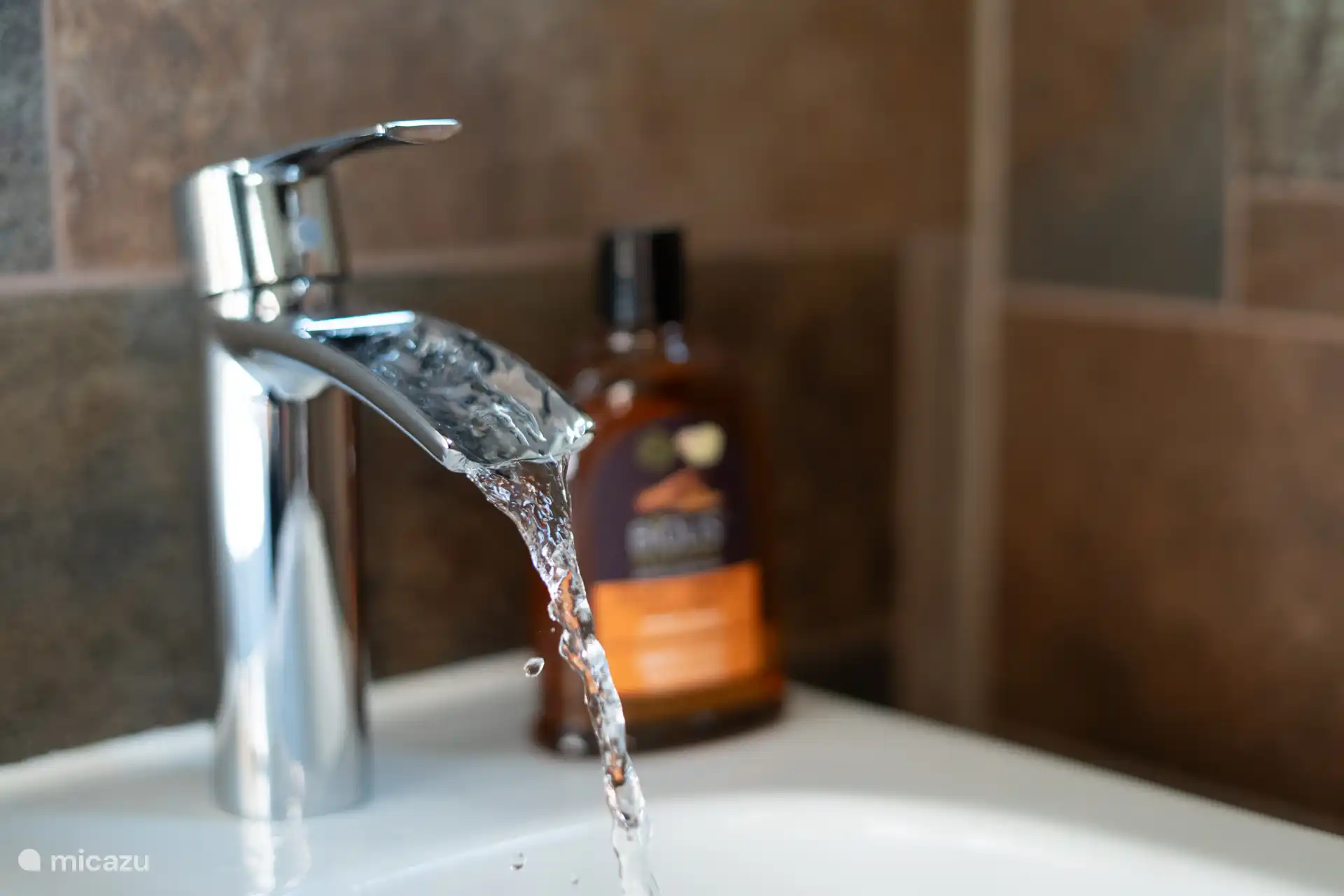 Badezimmer mit WC und Bidet