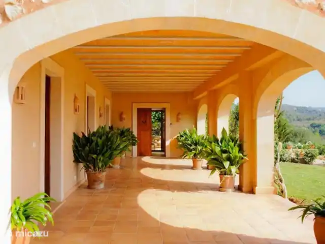 Villa Penya Redona huren in Spanje, Mallorca, Cala d`Or - villa veranda