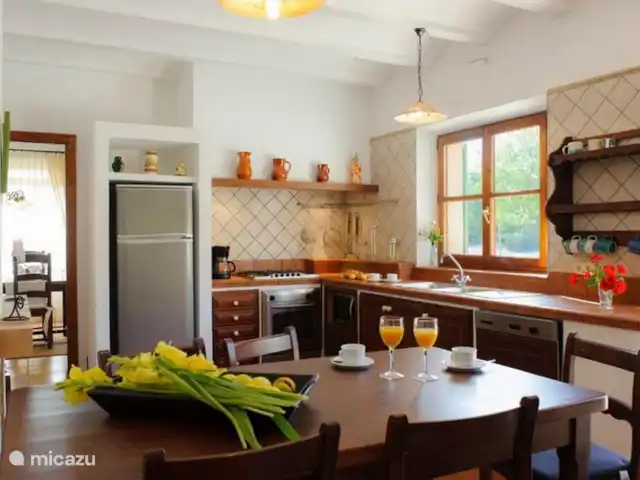 Villa Penya Redona huren in Spanje, Mallorca, Cala d`Or - villa keuken