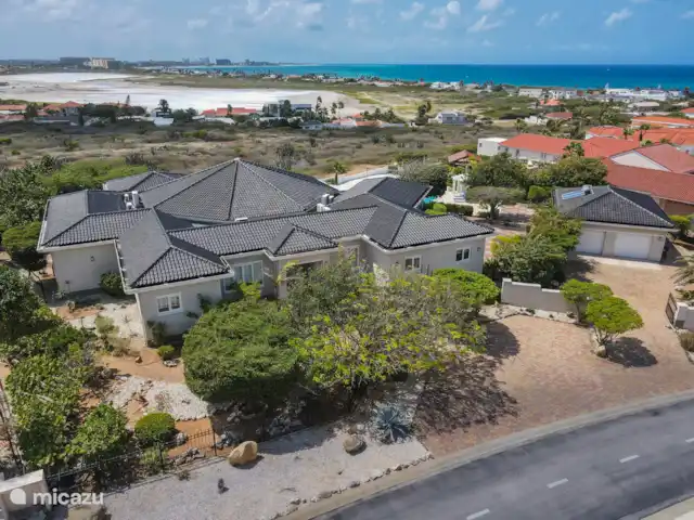 Vista al mar, Jacuzzi, Cerca de la playa en Aruba, Norte, Westpunt - villa Visión general