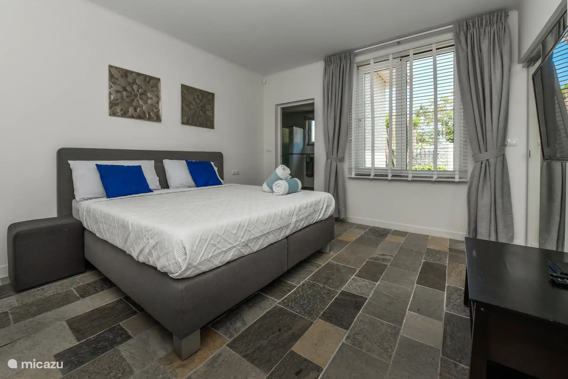 Schlafzimmer 4 mit Bad