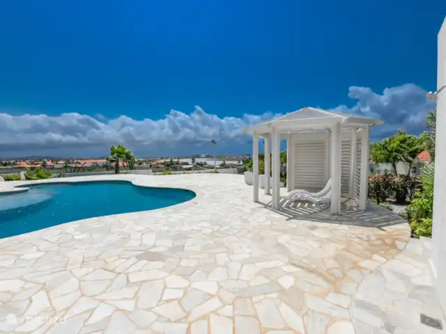 Vista al mar, Jacuzzi, Cerca de la playa en Aruba, Norte, Westpunt - villa Tumbonas de piscina total 6 tumbonas