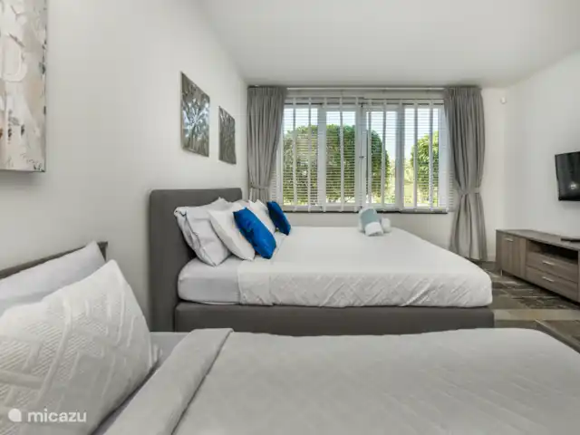 Vista al mar, Jacuzzi, Cerca de la playa en Aruba, Norte, Westpunt - villa Dormitorio 2 con baño